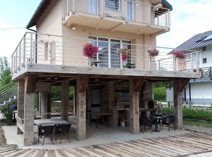 River Casa Ledine photo