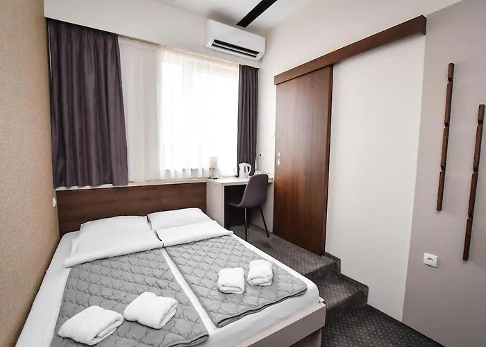 Atrijum Apartments And Rooms Kladovo photo