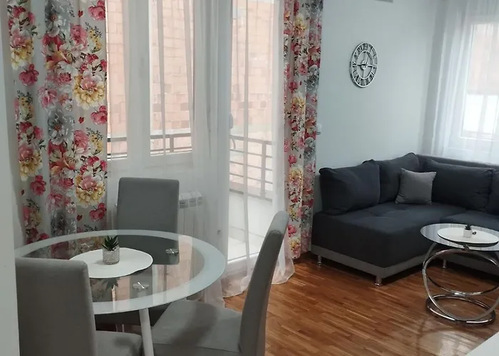 Apartmán Domacin Ledine fotorgafie