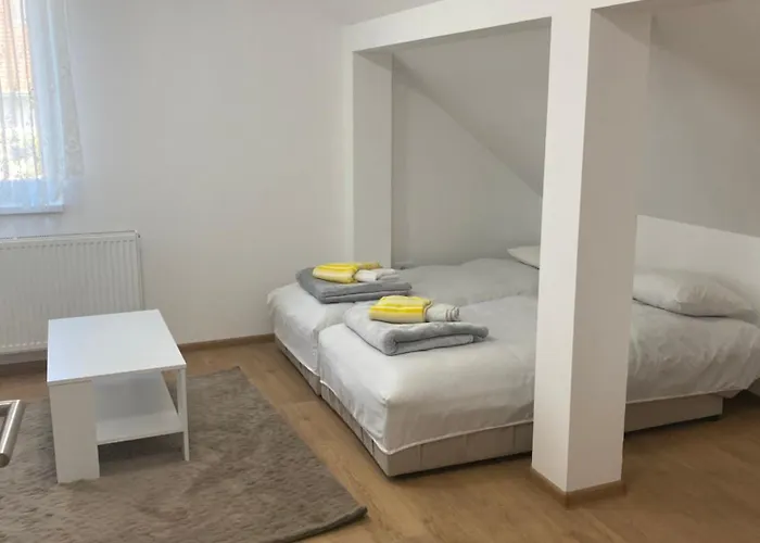 Eli Rooms Novi Sad photo