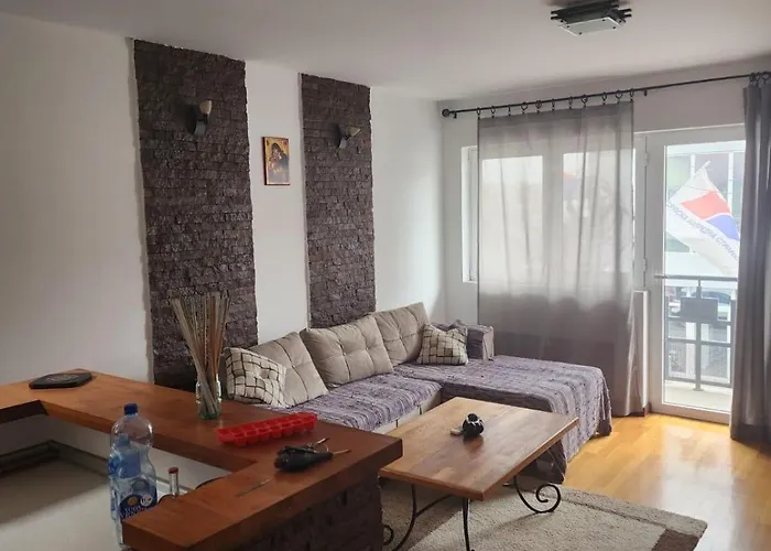 Jednosoban Stan U Blizini Centra I Aqua Parka Apartment Ub photo