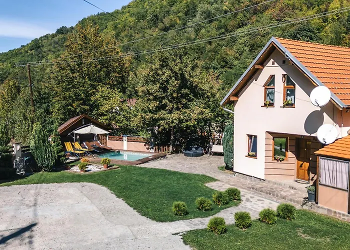 Lodge Zeleni Svet Crni Vrh photo