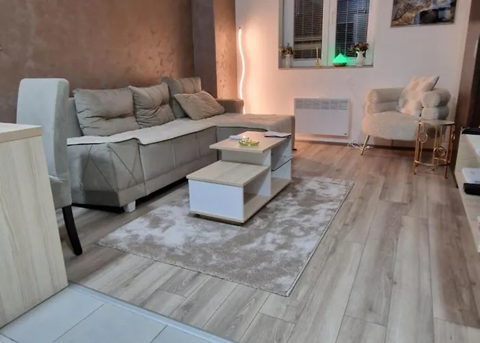 Cocoluxapartmanl73 Trnava  photo