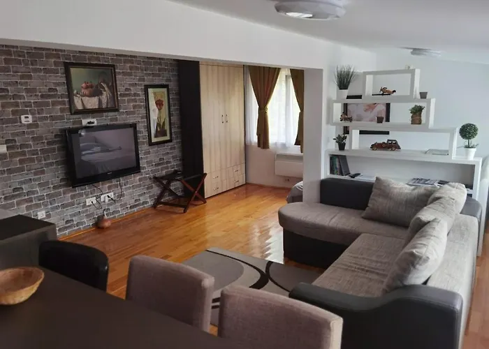 Foka Apartmani 30 M From Junior Brzece photo