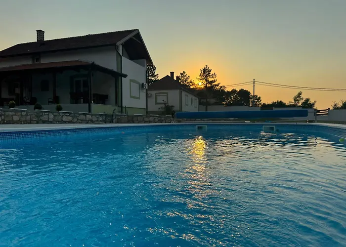 Forest House fotografija