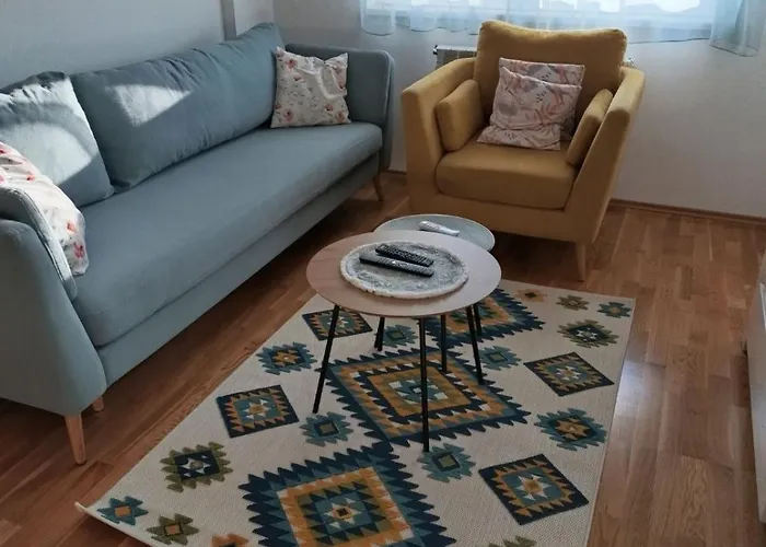 Apartment Eight - Pirot fotorgafie