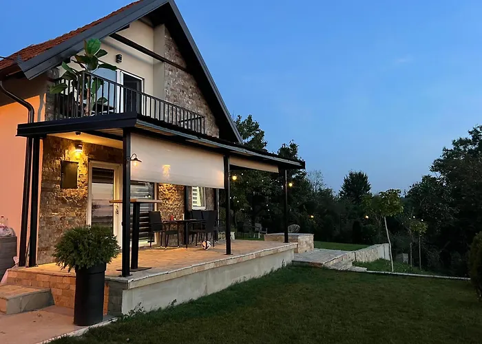 Фото Вилла Panorama House Mislodjin Mislodin