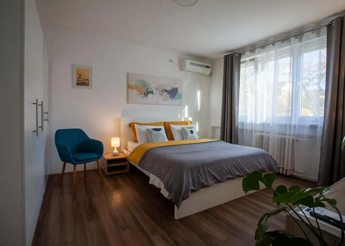 Astra Apartment Near The Main Bus Station Novi Sad foto