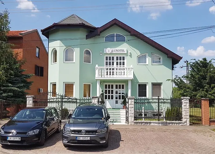 Guest House Luxotel Zrenjanin photo